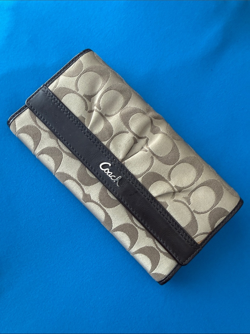 Vintage Coach Long Wallet